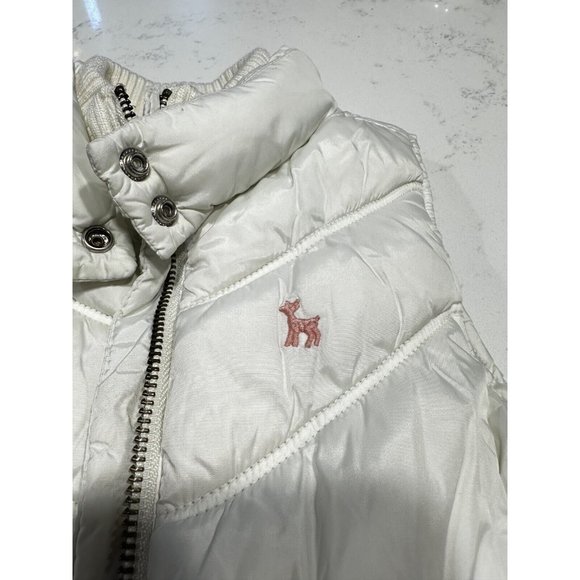 Old Navy Vest Girl Size X-Small White Polyester Urban Puffer Sleeveless Full Zip - Picture 6 of 7